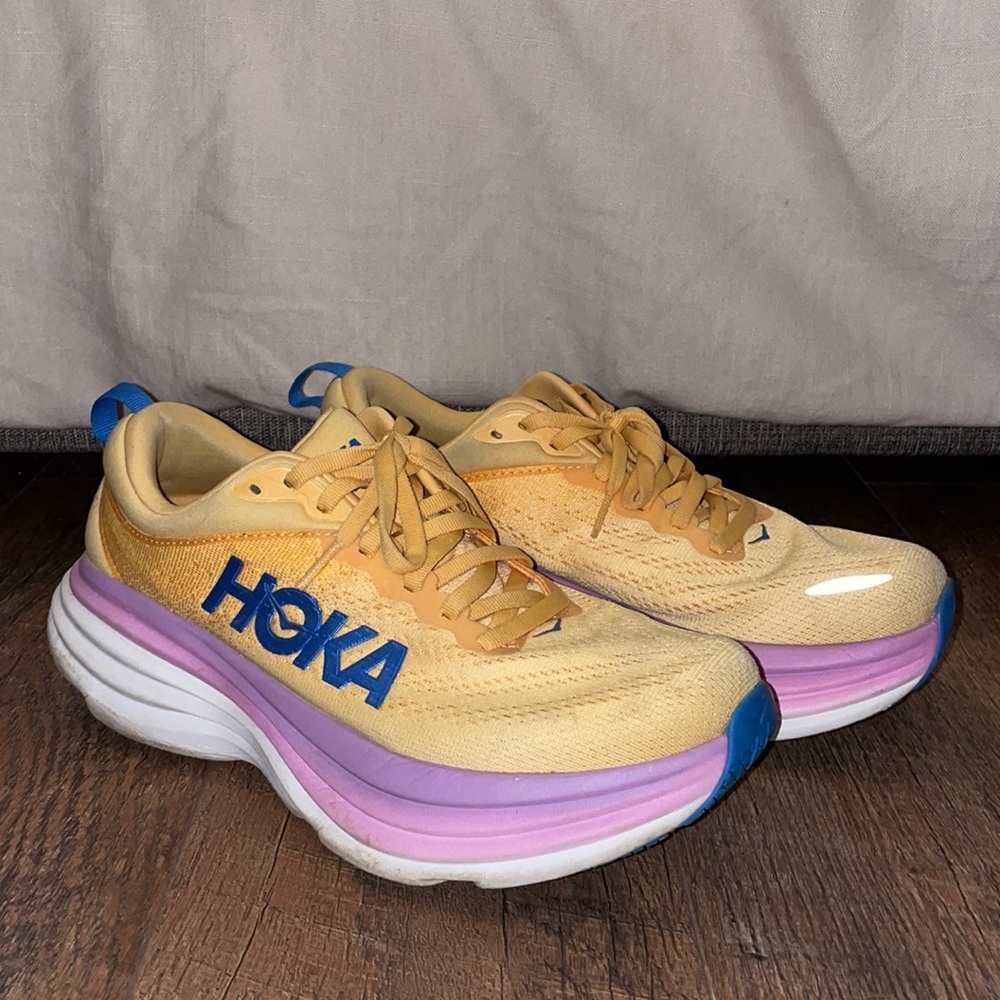 HOKA Bondi 8